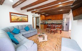 Apartamento Madeiro